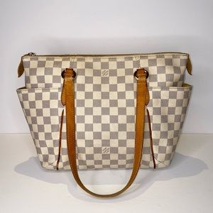 ❌❌SOLD❌❌Louis Vuitton Totally PM tote